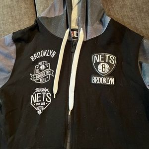 Mens black Brooklyn nets zip up sweatshirt